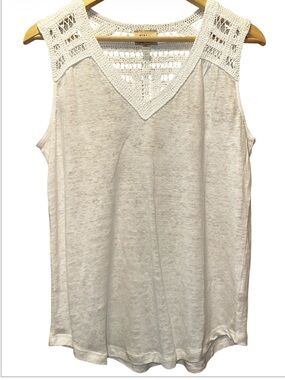 Elie Tahari Cream Crochet Yoke V-Neck Sleeveless Tank